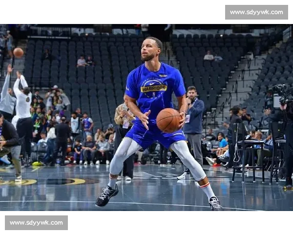 勇士对阵马刺G1焦点战解析库里发挥与波波维奇博弈全景回顾看点 勇士对阵马刺G1焦点战解析库里发挥与波波维奇博弈全景回顾看点