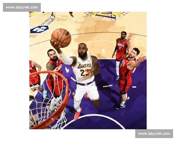 湖人火箭第五场激战精彩回顾詹姆斯带队冲击胜利季后赛生死战